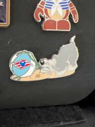 62908 - Disney Cruise Line Beach Balls - Max with Beach Ball - Disney Cruise Line alternate image