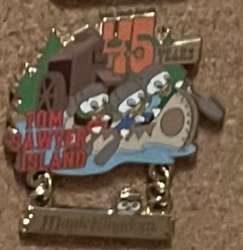 62989 - Cast Exclusive Attraction Anniversaries Series - Tom Sawyer Island 45 Years - Huey, Dewey Louie Canoeing - Walt Disney World alternate image