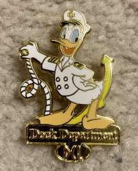 'DCL Deck Department - Captain Donald Duck - DCL'