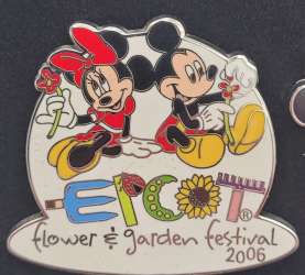 63492 - EPCOT International Flower & Garden Festival 2006 - Minnie and Mickey - Walt Disney World alternate image