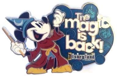 The Magic is Back - Sorcerer Mickey - DLR