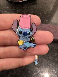 63930 - Stitch Beach Pastels Blind Box - Stitch with Bucket - Loungefly alternate image