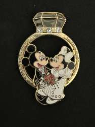 63991 - Mickey and Minnie Wedding Ring alternate image
