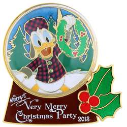 Donald Duck Snow Globe