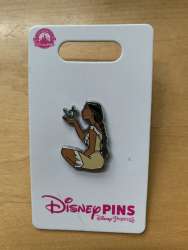 64261 - 2022 Princess Poses Collection - Pocahontas and Flit alternate image