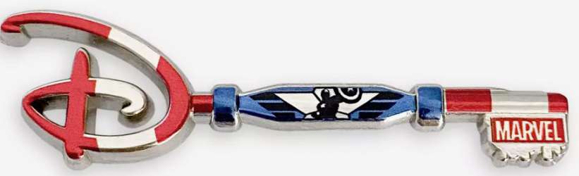 46554 - Anniversary Collectible Key - Captain America 80th Anniversary Key - Disney Store US alternate image