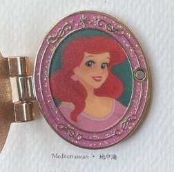 Castle of Magical Dreams 2021 - Princess Locket &amp; Bookmark Set - Ariel - HKDL