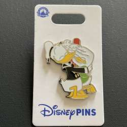 64414 - DuckTales 2017 - Donald and Nephews Hugging alternate image