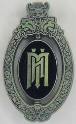 64431 - The Haunted Mansion (2023 Live Action) - Gracey Manor Plaque Spinner alternate image