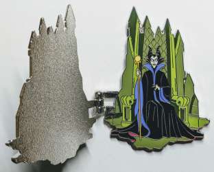46936 - Heroes vs Villains Pin Event - Villains Lairs - Maleficent - Walt Disney World alternate image