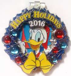 47032 - Resort Holiday Collection 2016: Jeweled Wreaths - Yacht Club - Donald Duck - Walt Disney World alternate image