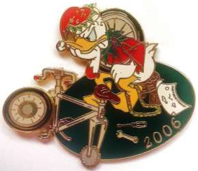 Click to view the DSF - Holiday Bike - Donald Duck details