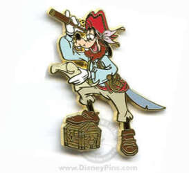 65018 - Pirates of the Caribbean - Goofy with his Foot atop a chest and Scope in his Hand alternate image