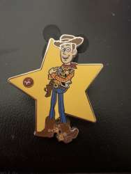 59759 - DLR/WDW Hidden Disney Series 2022: Toy Story Stars - Woody Star alternate image