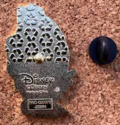 'BoxLunch - Valentine’s Day Couples Pin Sets 2023 - Tiana &amp; Naveen Floral Pin Set - Naveen ONLY - DLIC'