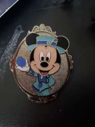 Click to view the Fashionable Easter 2015 - Mickey details