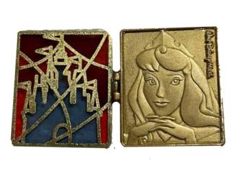 Hinged Character Stained Glass - Aurora/Briar Rose - WDW