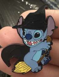 66145 - Loungefly - Stitch Halloween Blind Box V2 - Witch Stitch - Loungefly alternate image