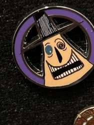 66365 - Pink A La Mode (PALM) - Nightmare Before Christmas 30th Anniversary Micro Mystery Pins - The Mayor - Disney Licensed alternate image