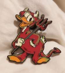 Amazon D100 Halloween Surprise Pack - Donald Duck as a devil - DLIC
