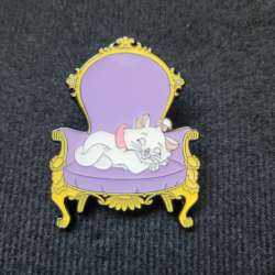 44592 - BoxLunch - Lounging Pets - Marie in purple chair - Loungefly alternate image