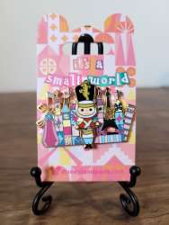 67010 - Disneyland Paris Core Pins - it's a small world - Drumming Soldier Doll and Facade - Disneyland Resort Paris alternate image