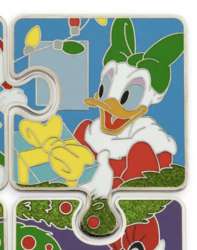 Character Connection Mystery Collection - Festive Mickey &amp; Friends Puzzle - Daisy Duck - MLT