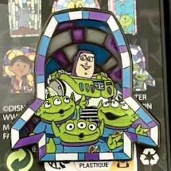 68580 - Hot Topic - Pixar Stained Glass - Buzz & Aliens Chaser - Loungefly alternate image