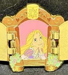 68601 - Hot Topic - Princess Hinged Window - Rapunzel - Loungefly alternate image