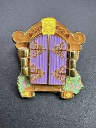 68601 - Hot Topic - Princess Hinged Window - Rapunzel - Loungefly alternate image