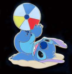 49706 - Summer Vacation Stitch Set - Stitch with beach ball - Disney Store US alternate image