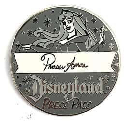 'Dateline: Disneyland 1955 - Press Pass Mystery Set - Princess Aurora CHASER - DLR'