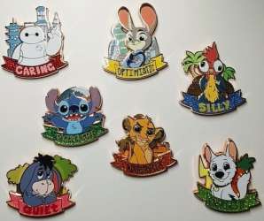 53886 - One Family 2022 Pin Celebration - Family Personality Boxed Set - Disneyland Resort alternate image