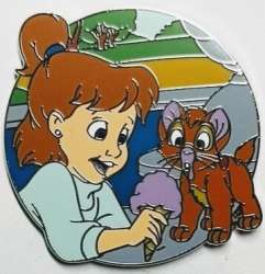 53819 - One Family 2022 Pin Celebration - Our Best Friends Are Family Too Mystery Set - Jenny and Oliver alternate image