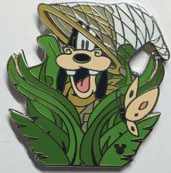 17578 - Cast Lanyard Series III - Butterflycatchers - Goofy - Walt Disney World alternate image