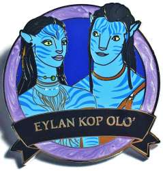 53857 - One Family 2022 Pin Celebration - Friends & Family In Park Languages Mystery Set - Na'vi alternate image