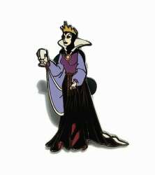 'Evil Queen with goblet - DLIC'