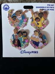 58531 - Encanto - 2022 Madrigal Family Booster Set - Full Set alternate image