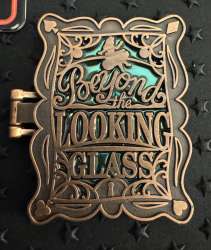 24002 - Disney Mirror Pins - Beyond the Looking Glass - Alice alternate image