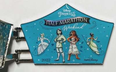 56508 - runDisney: Princess Half-Marathon Weekend 2022 - This Princess Runs hinged crown - Walt Disney World alternate image