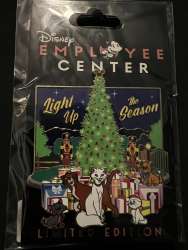 70549 - Light Up The Season Collection - The Aristocats - Disney Employee Center alternate image