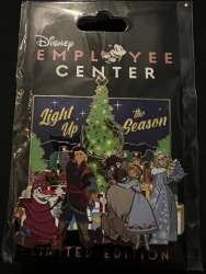 Light Up The Season - Olaf&#039;s Frozen Adventure - DEC