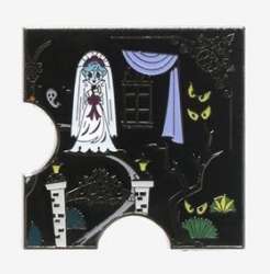 55975 - Hot Topic - The Haunted Mansion Puzzle Blind Box - Constance Hatchaway - Loungefly alternate image