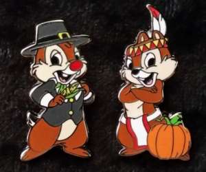 22022 - Thanksgiving - Chip & Dale alternate image
