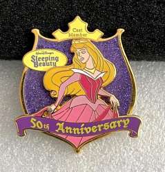 71218 - Sleeping Beauty 50th Anniversary - Cast Exclusive Aurora - Disneyland Resort alternate image
