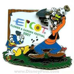 Passholder Exclusive - Goofy and Donald Gardening