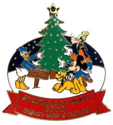 2000 - Donald, Mickey, Goofy, and Pluto (Light Up)