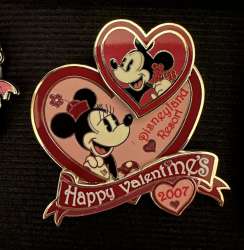 71901 - Happy Valentine's Day 2007 - Mickey and Minnie Valentine’s 2007 - Disneyland Resort alternate image
