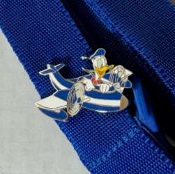 29477 - Walt Disney Travel Company - Donald Airplane - Walt Disney World alternate image