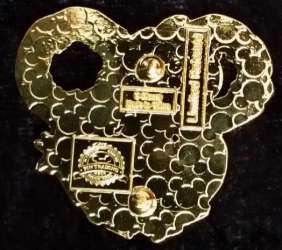 2916 - 2014 Happy Holidays Wreath Mystery Collection - Minnie alternate image